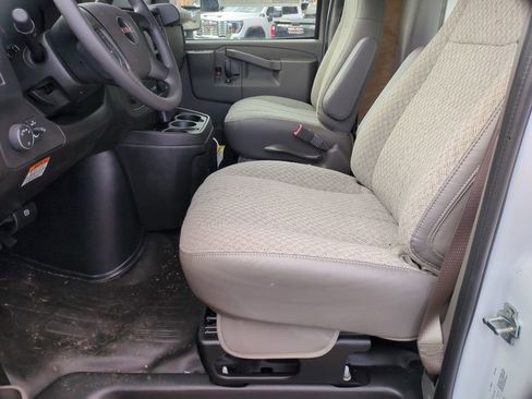 New 2025 GMC Savana 3500 w/ Power Convenience Package image 15