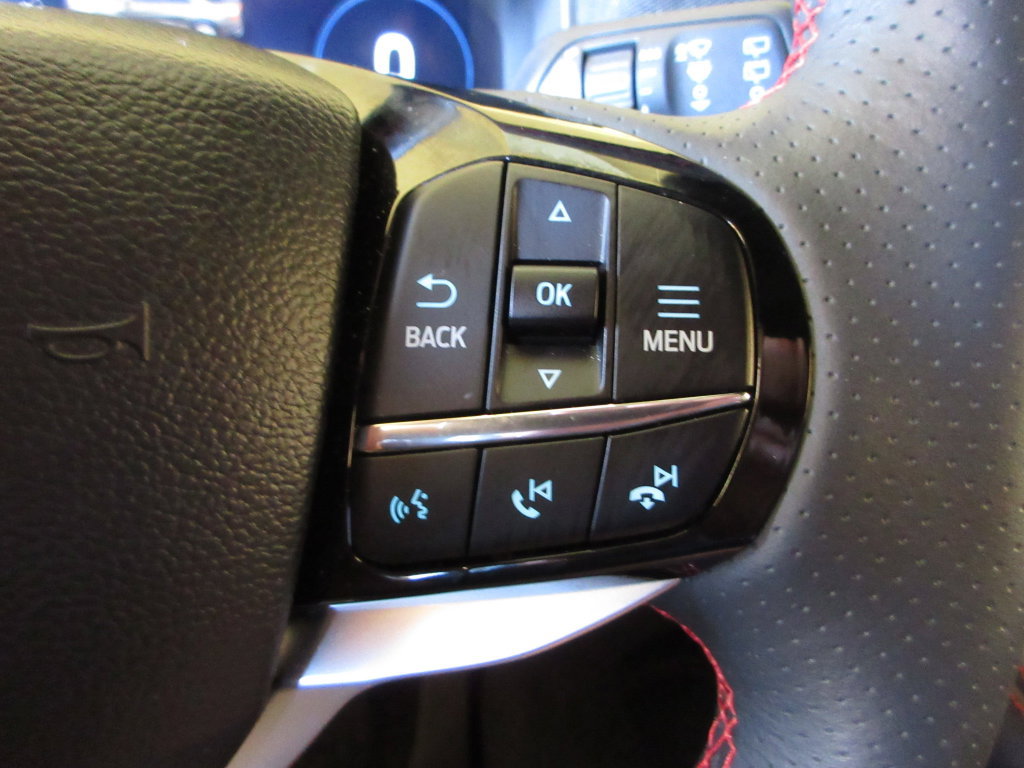 Certified 2026 Ford Explorer ST-Line w/ ST-Line Street Pack RWD image 17
