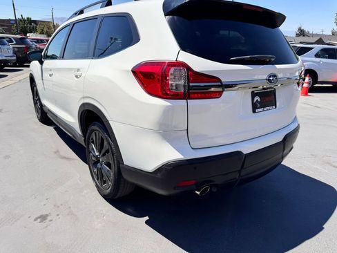 Used 2022 Subaru Ascent Onyx Edition image 6