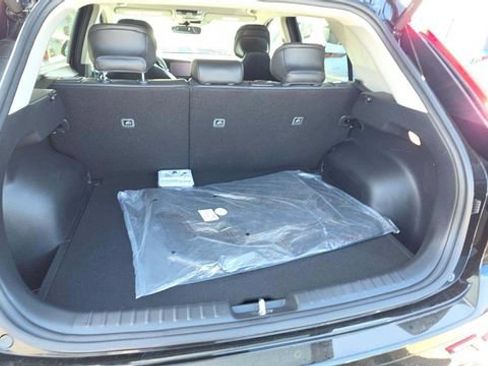 Used 2024 Kia Niro Wind FWD image 13