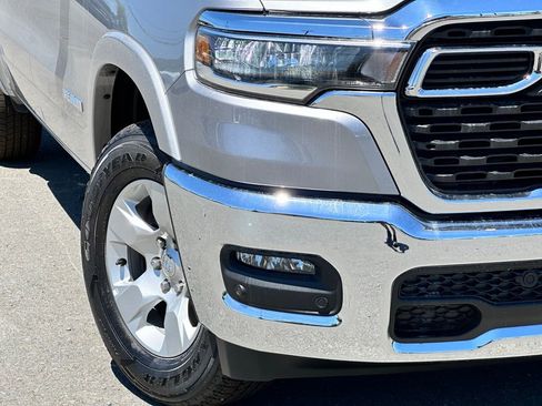 Used 2025 RAM 1500 Big Horn AWD/4WD image 41