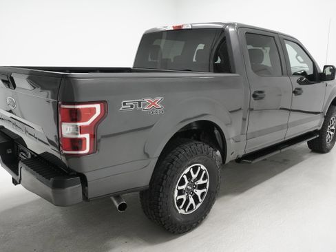 Used 2020 Ford F150 XL w/ Equipment Group 101A Mid AWD/4WD image 4