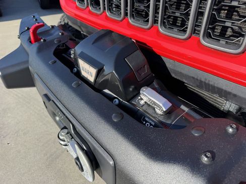 Certified 2024 Jeep Wrangler Unlimited Rubicon image 13