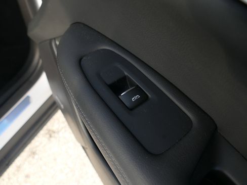 Used 2022 Cadillac XT6 Premium Luxury image 26