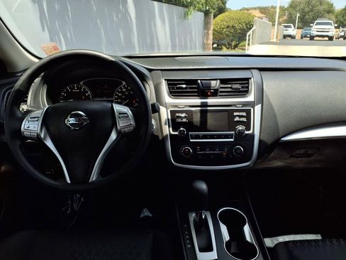 Used 2018 Nissan Altima 2.5 S w/ S Convenience Package FWD image 19