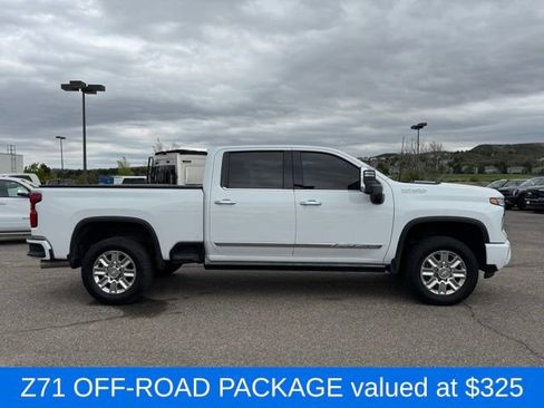 Used 2024 Chevrolet Silverado 2500 High Country w/ High Country Premium Package AWD/4WD image 7