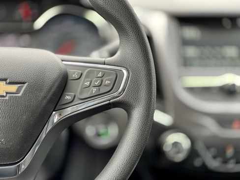 Used 2018 Chevrolet Cruze LT w/ Convenience Package image 35