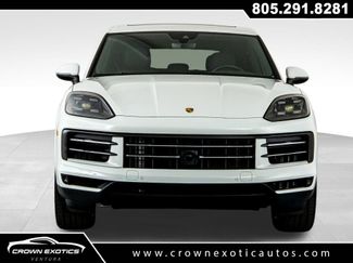 Used 2024 Porsche Cayenne video 2
