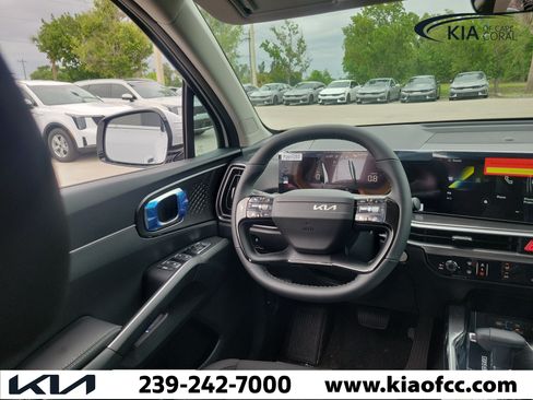 New 2026 Kia Sorento LX FWD image 20