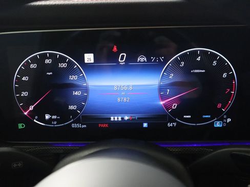 Used 2025 Mercedes-Benz G 550 image 33