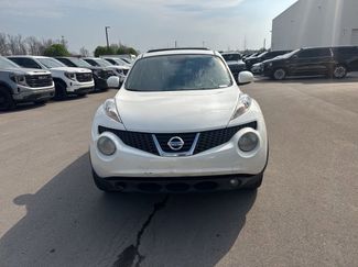 Used 2013 Nissan Juke SL video 3