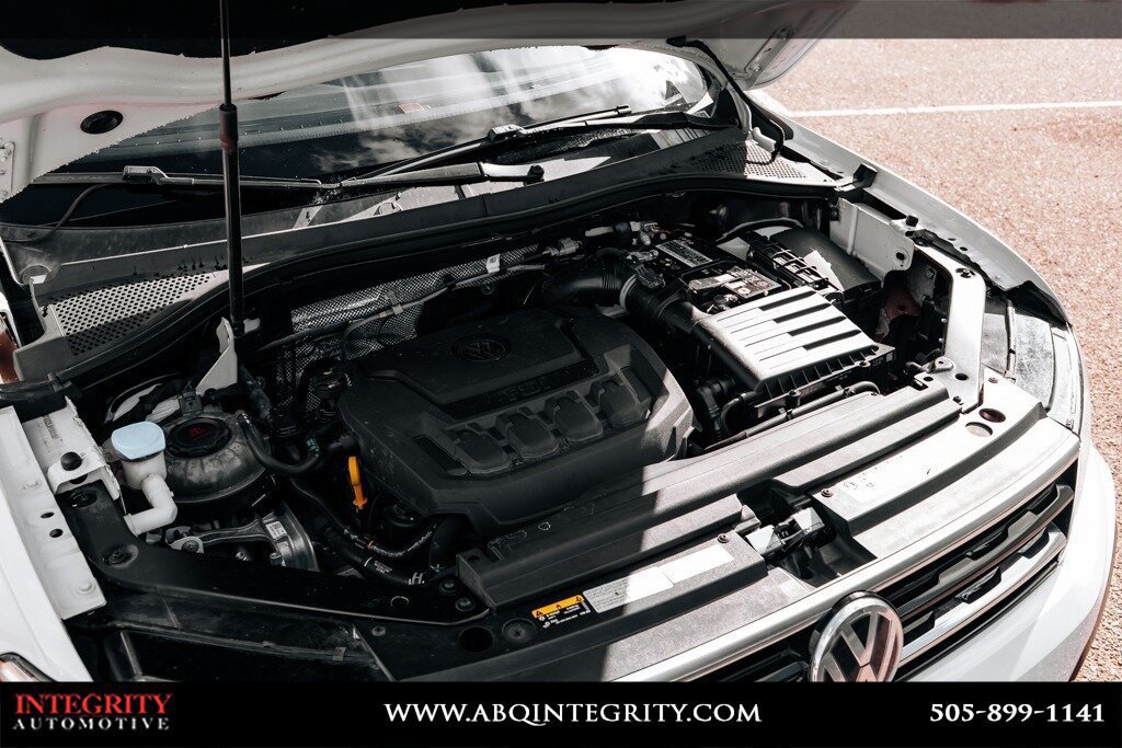 Used 2020 Volkswagen Tiguan SE R-Line AWD/4WD image 54
