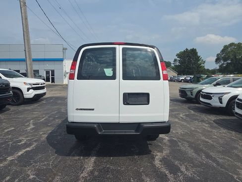 New 2026 Chevrolet Express 3500 Extended w/ Driver Convenience Package RWD image 6