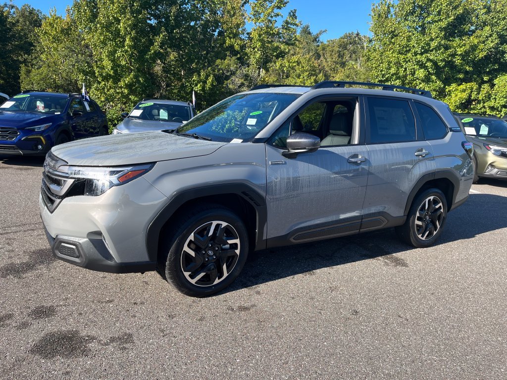 New 2026 Subaru Forester Touring AWD/4WD image 3