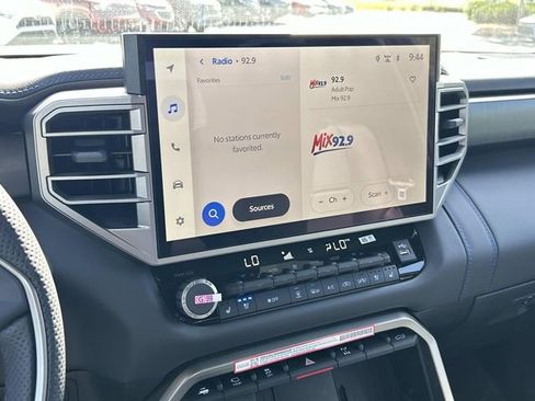 New 2026 Toyota Tundra Limited AWD/4WD image 25