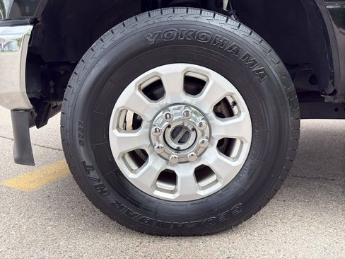 Used 2020 Ford F350 XLT w/ XLT Value Package AWD/4WD image 10