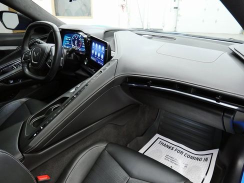 Used 2023 Chevrolet Corvette Stingray Premium Conv w/ Z51 Performance Package image 18