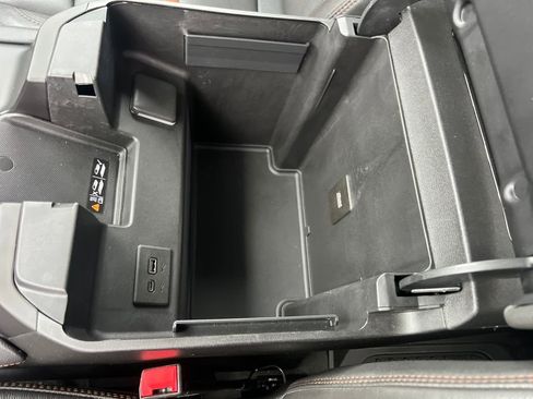 Used 2023 GMC Sierra 1500 AT4 image 19