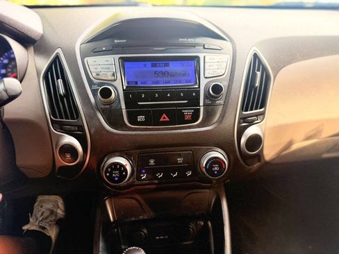Used 2012 Hyundai Tucson GLS FWD image 17