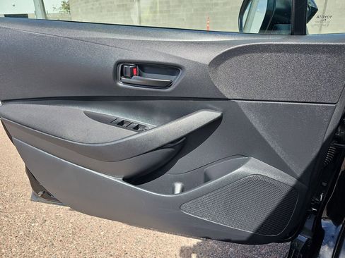 Used 2025 Toyota Corolla LE FWD image 25
