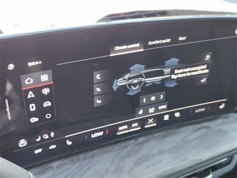 New 2025 Audi Q5 2.0T Premium image 17