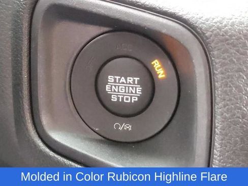 Used 2024 Jeep Wrangler Unlimited Sport AWD/4WD image 30