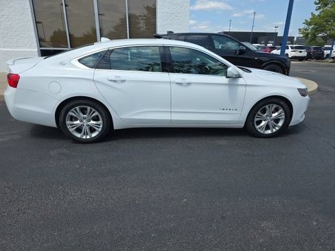 Used 2014 Chevrolet Impala LT w/ Convenience Package FWD image 4