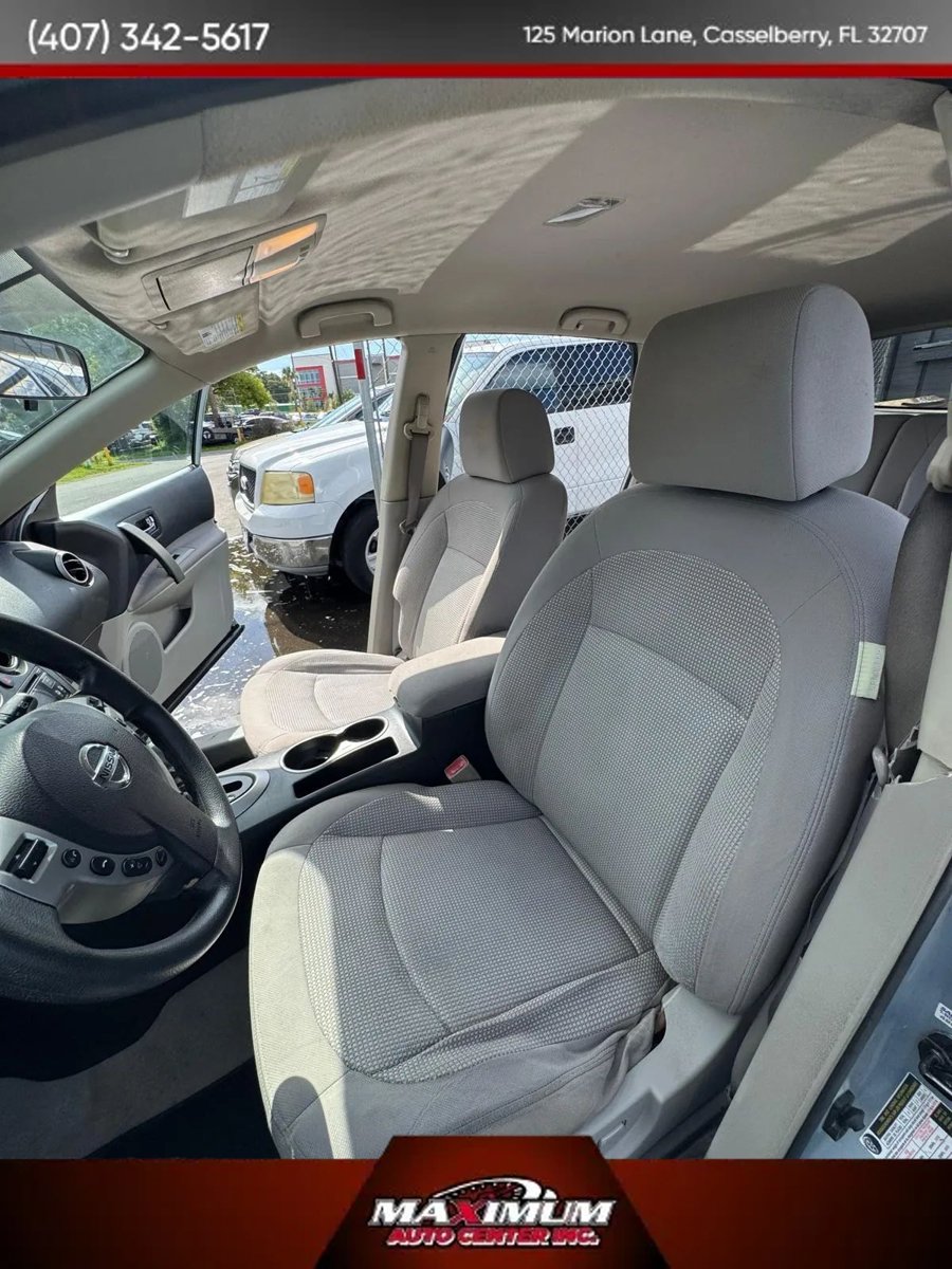 Used 2011 Nissan Rogue SV FWD image 7