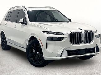 Used 2024 BMW X7 xDrive40i AWD/4WD video 1