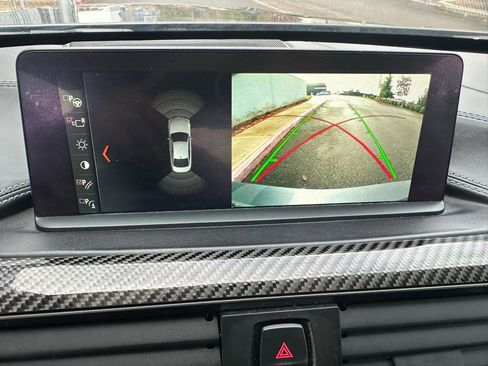 Used 2018 BMW M4 Coupe w/ Competition Package image 19