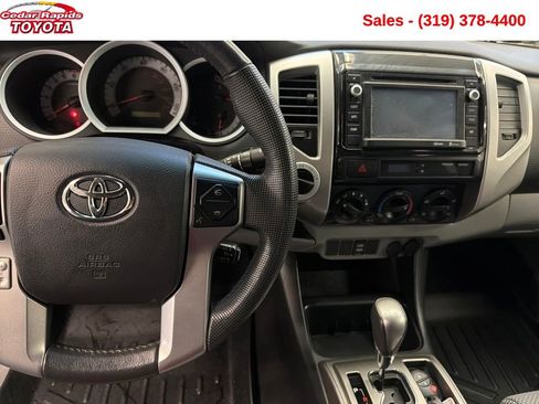 Used 2014 Toyota Tacoma 4x4 Access Cab V6 image 22