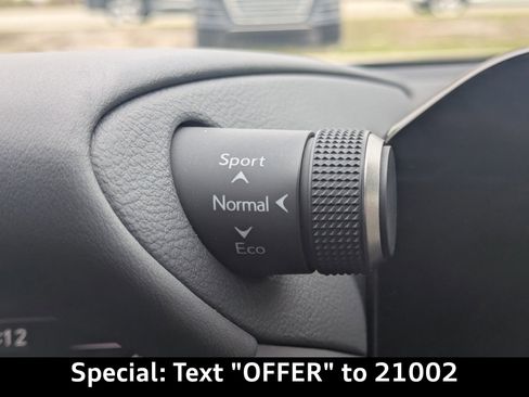 Used 2025 Lexus ES 350 w/ Premium Package image 31