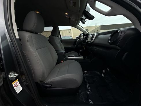 Used 2020 Toyota Tacoma SR5 image 25