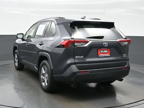 Used 2023 Toyota RAV4 XLE w/ XLE Grade Weather Package AWD/4WD image 4