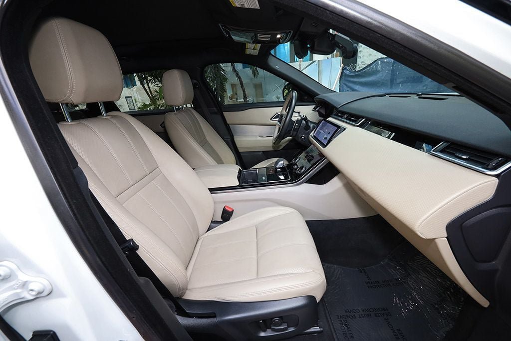 Used 2022 Land Rover Range Rover Velar R-Dynamic S AWD/4WD image 28