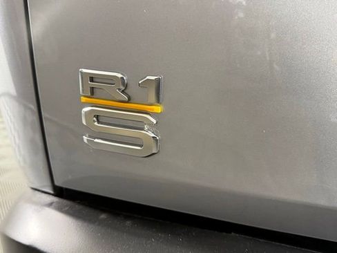 Used 2023 Rivian R1S Adventure image 7