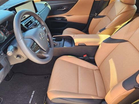 New 2025 Lexus ES 350 350 image 8