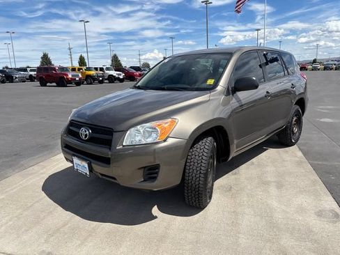 Used 2012 Toyota RAV4 FWD image 7
