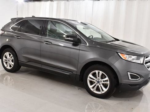 Used 2015 Ford Edge Titanium w/ Equipment Group 301A AWD/4WD image 5