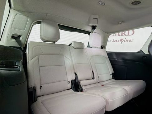 New 2026 Lincoln Navigator Reserve w/ Jet Appearance Package AWD/4WD image 30