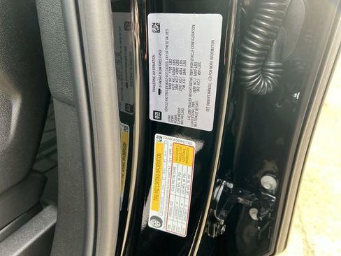 New 2026 Chevrolet Suburban LT w/ Comfort Package image 36