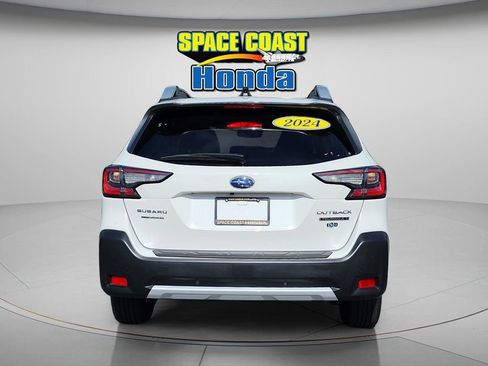 Used 2024 Subaru Outback Touring XT AWD/4WD image 4