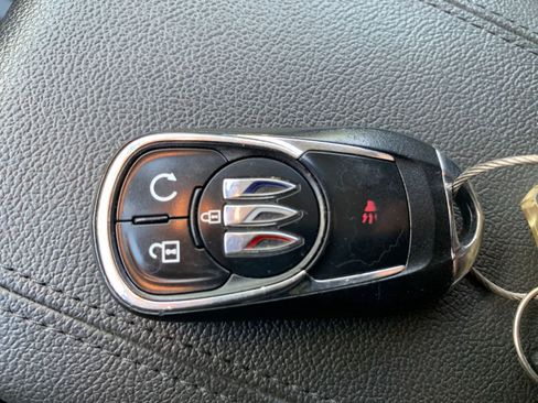 Used 2025 Buick Encore GX Preferred image 23