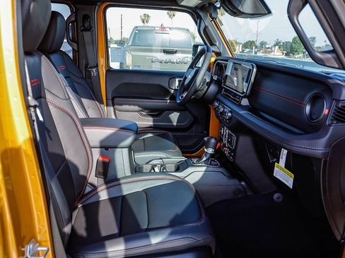 New 2026 Jeep Wrangler Unlimited Rubicon AWD/4WD image 21