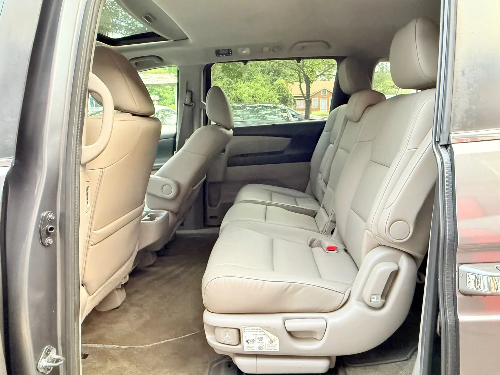 Used 2014 Honda Odyssey EX-L image 11