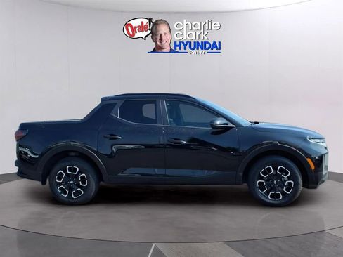 Used 2023 Hyundai Santa Cruz SEL Premium w/ Winter Package image 6