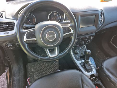 Used 2018 Jeep Compass Latitude w/ Popular Equipment Group image 14