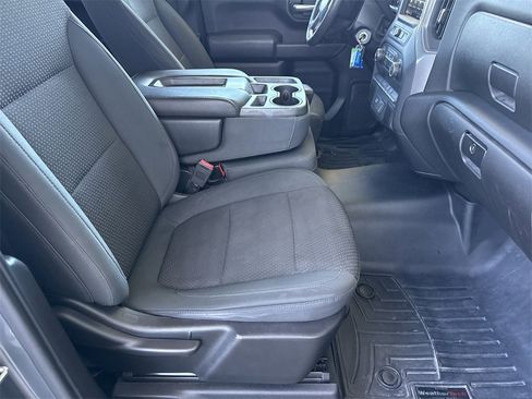 Used 2019 Chevrolet Silverado 1500 Custom w/ Trailering Package image 33