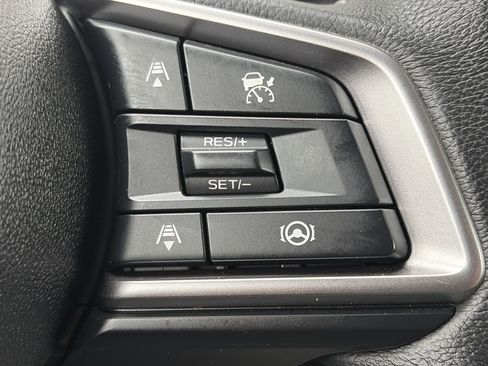 Used 2023 Subaru Ascent Premium w/ Convenience Package AWD/4WD image 18