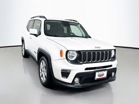 Used 2019 Jeep Renegade Latitude image 3
